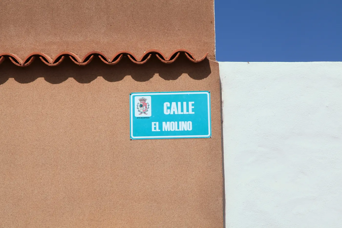 Calle El Molino in the village of Antigua